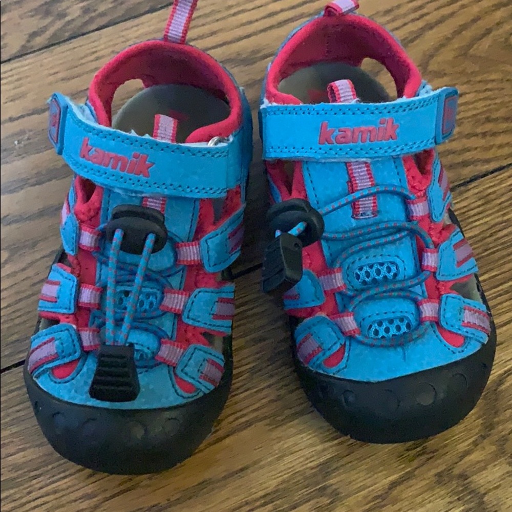 Kamik Water Shoes Size 8